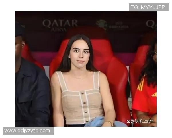 各大足球明星的女友们揭晓她们的爱情故事与生活点滴 各大足球明星的女友们揭晓她们的爱情故事与生活点滴