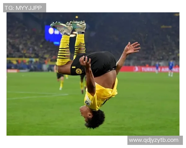 足球明星脚伤背后的隐秘故事与复出之路的艰辛历程 足球明星脚伤背后的隐秘故事与复出之路的艰辛历程