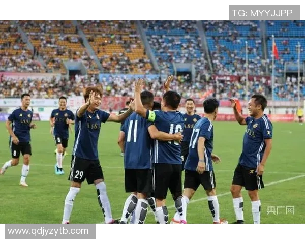 香港足球明星队辉煌战绩回顾与精彩瞬间盘点 香港足球明星队辉煌战绩回顾与精彩瞬间盘点